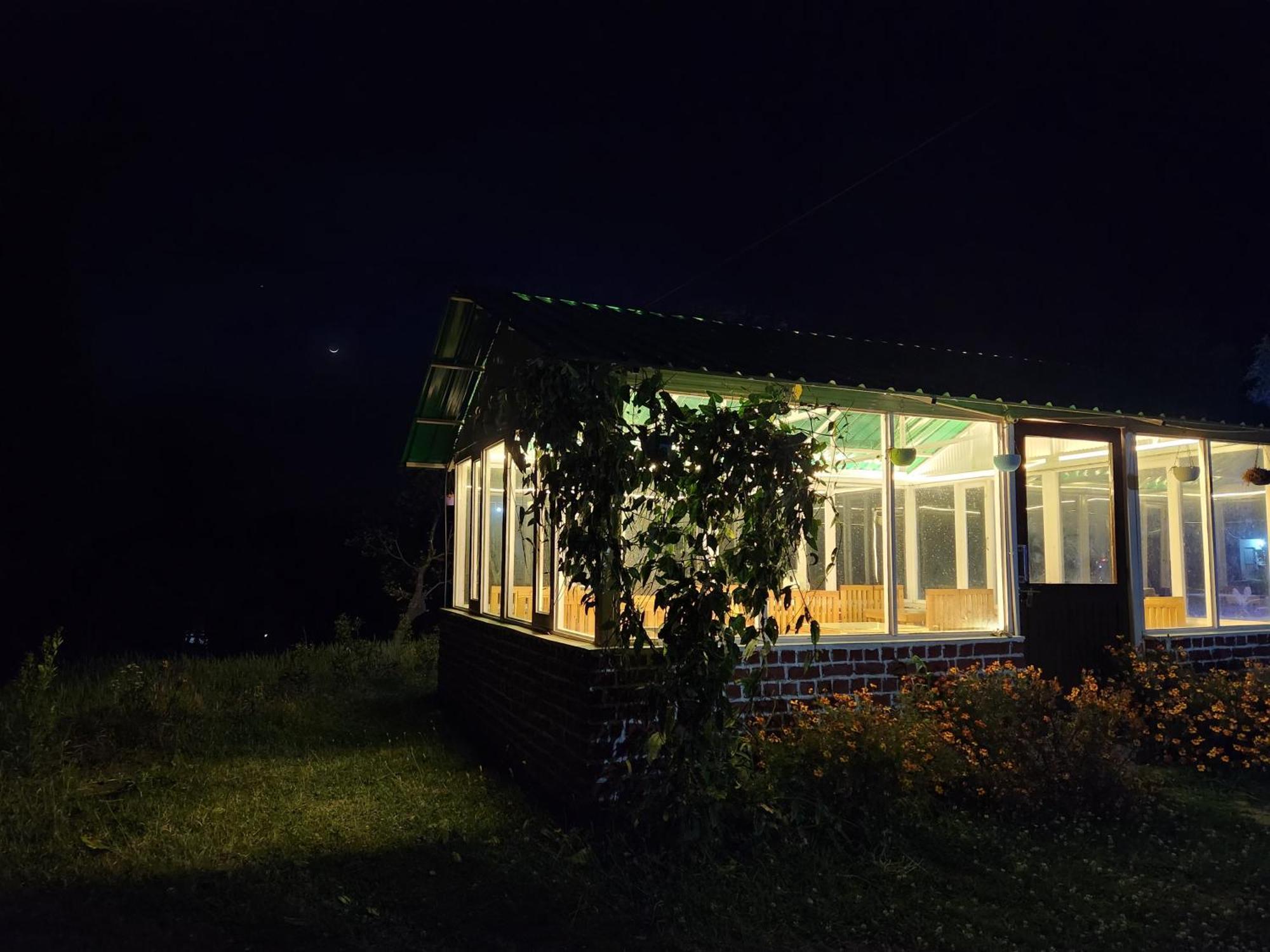 Pālampur Hipostel Bir - Stay And Cafe מראה חיצוני תמונה