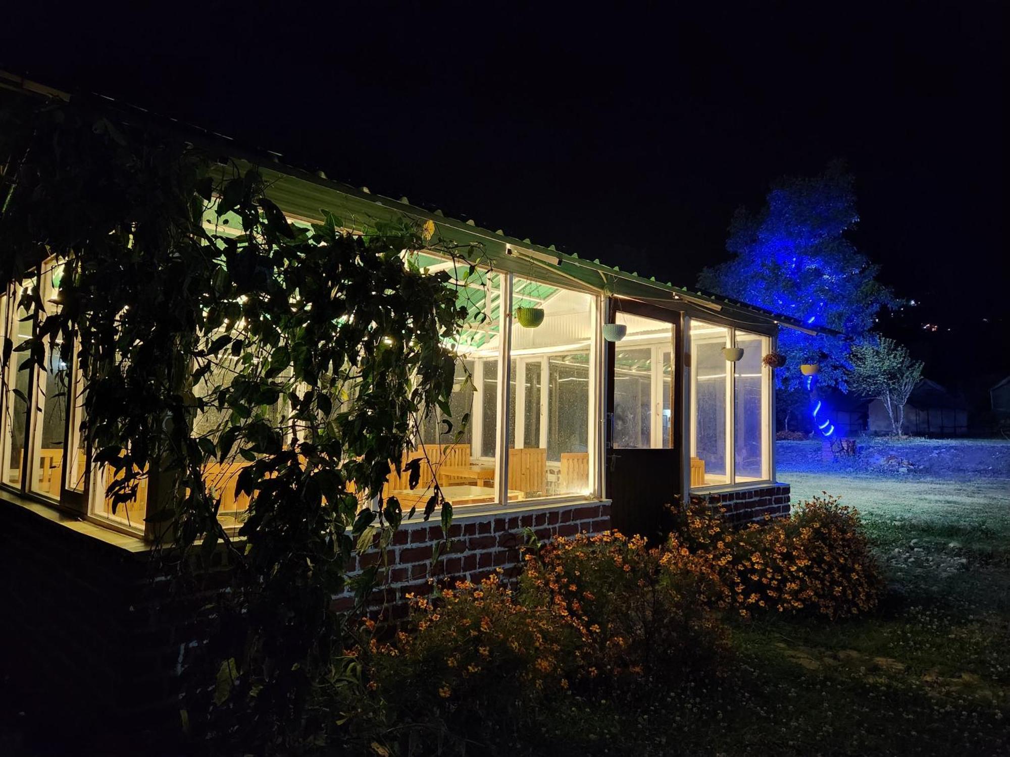 Pālampur Hipostel Bir - Stay And Cafe מראה חיצוני תמונה
