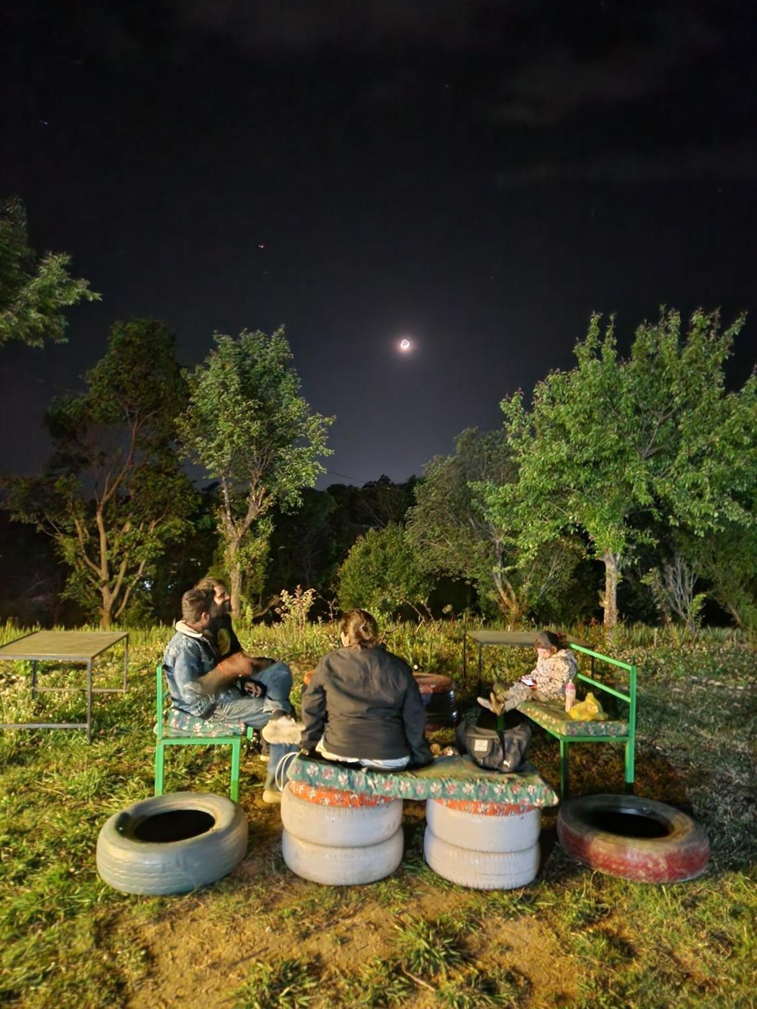 Pālampur Hipostel Bir - Stay And Cafe מראה חיצוני תמונה