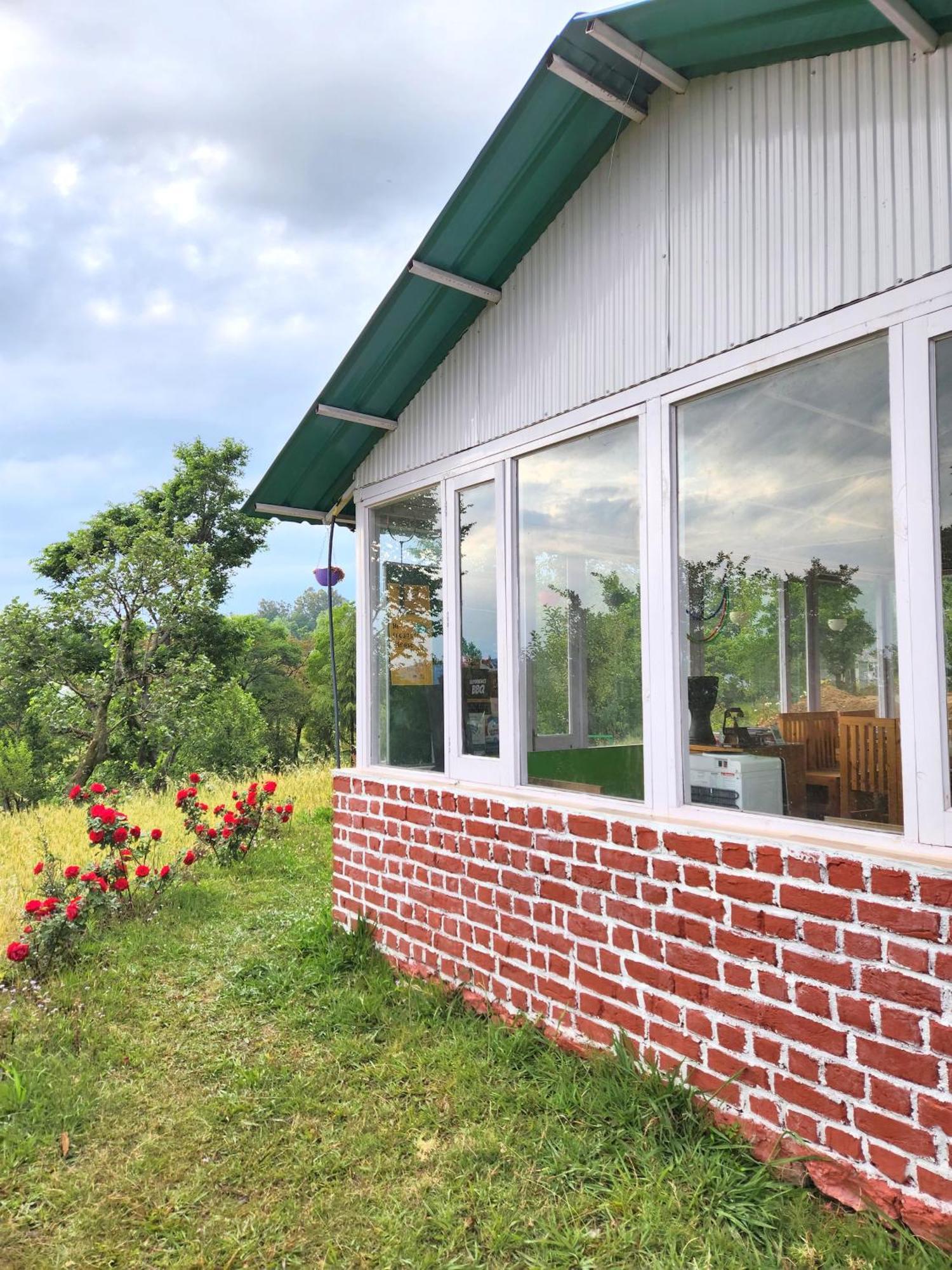Pālampur Hipostel Bir - Stay And Cafe מראה חיצוני תמונה