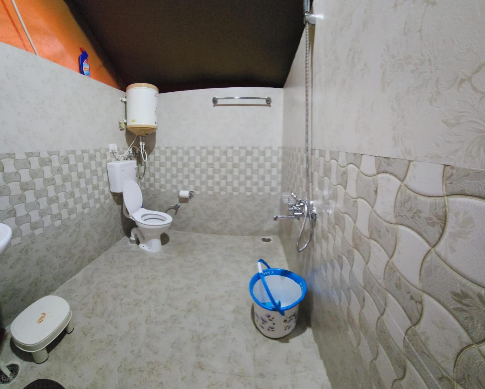 Pālampur Hipostel Bir - Stay And Cafe חדר תמונה